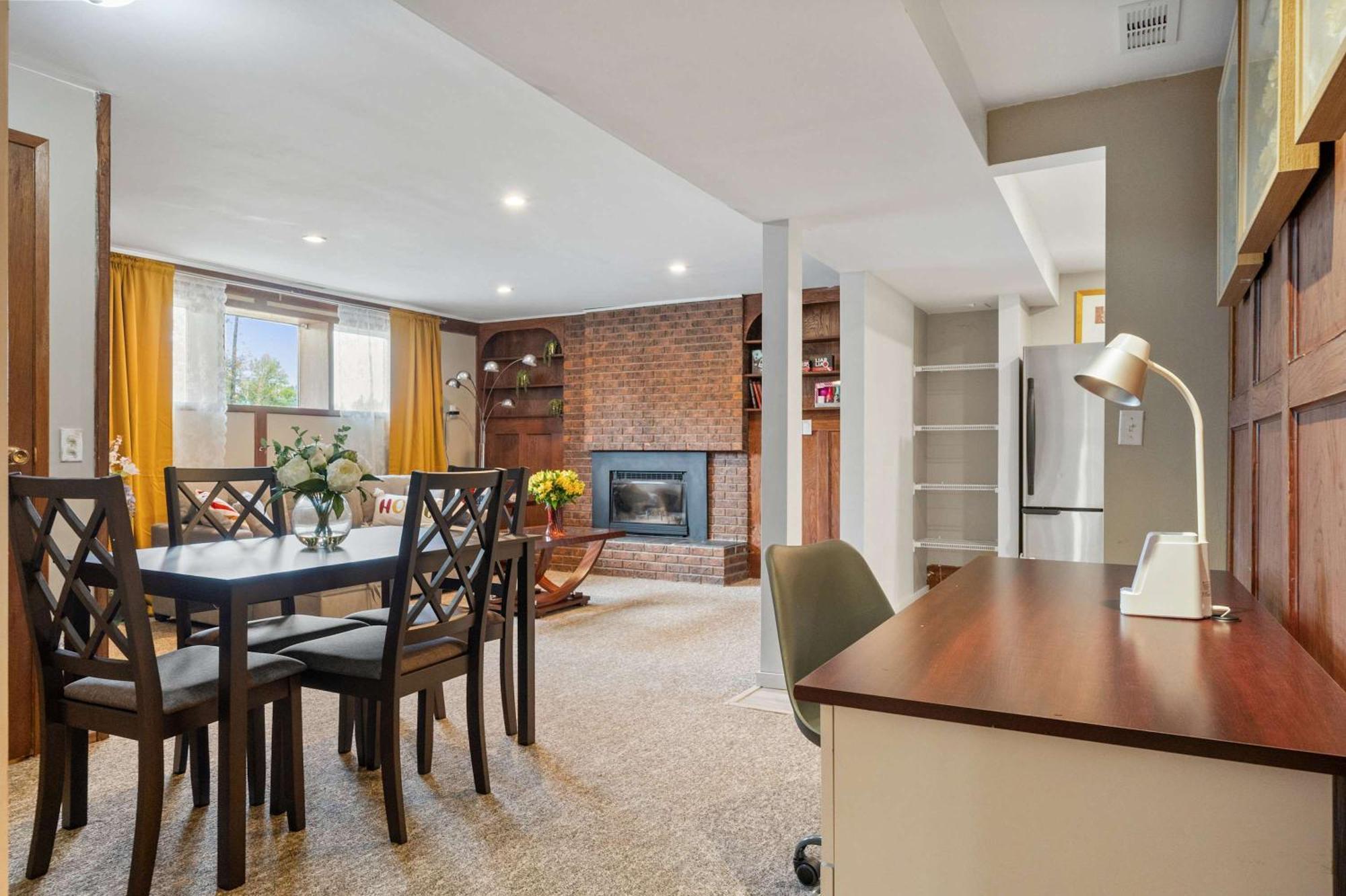 New! Enjoy Yoga Classes! Private 2 Bedroom Suite W Netflix & Banff Pass! Near Championship Golf Course! YYC Exterior foto